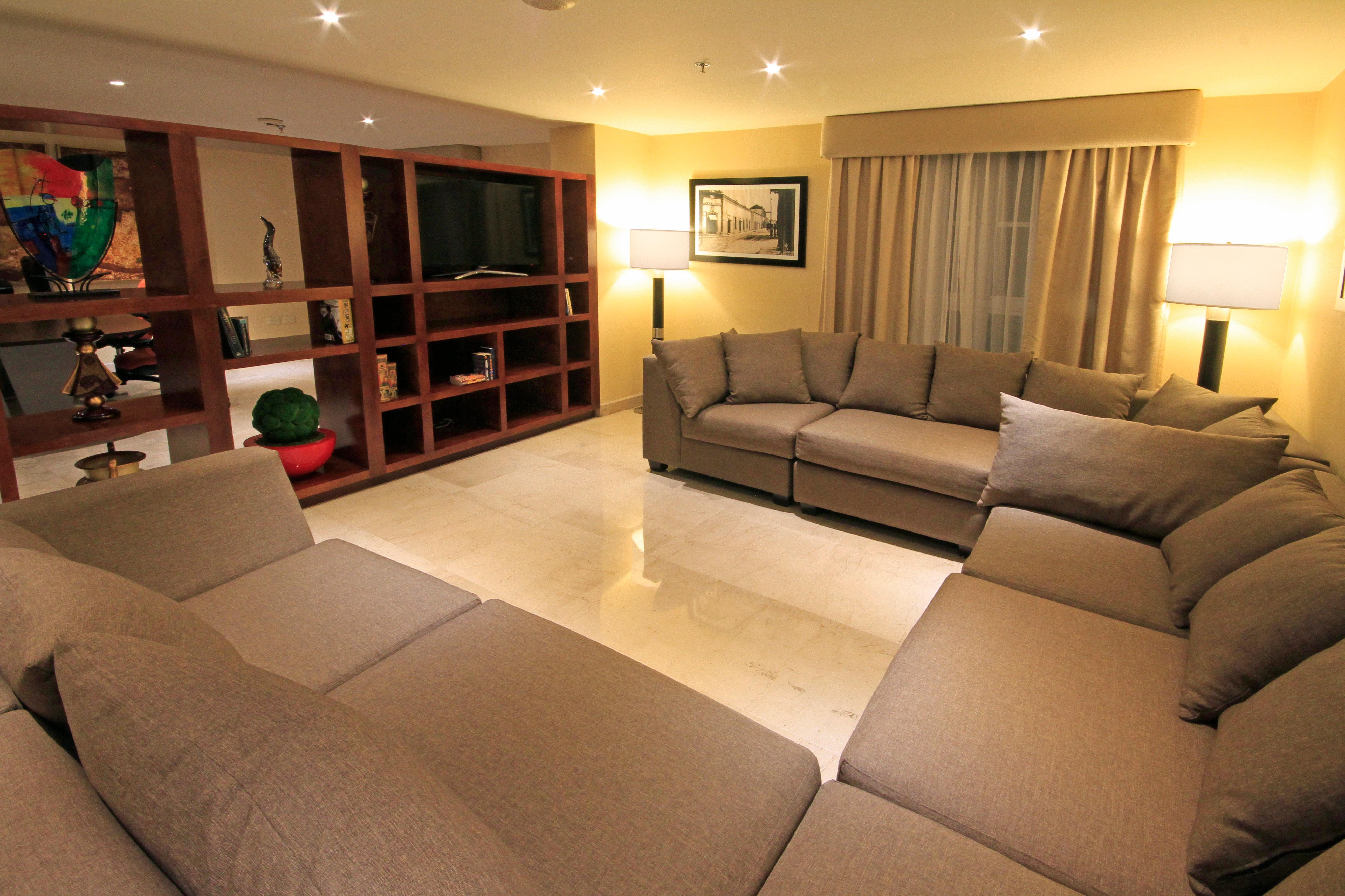 Holiday Inn Monclova By Ihg Bagian luar foto