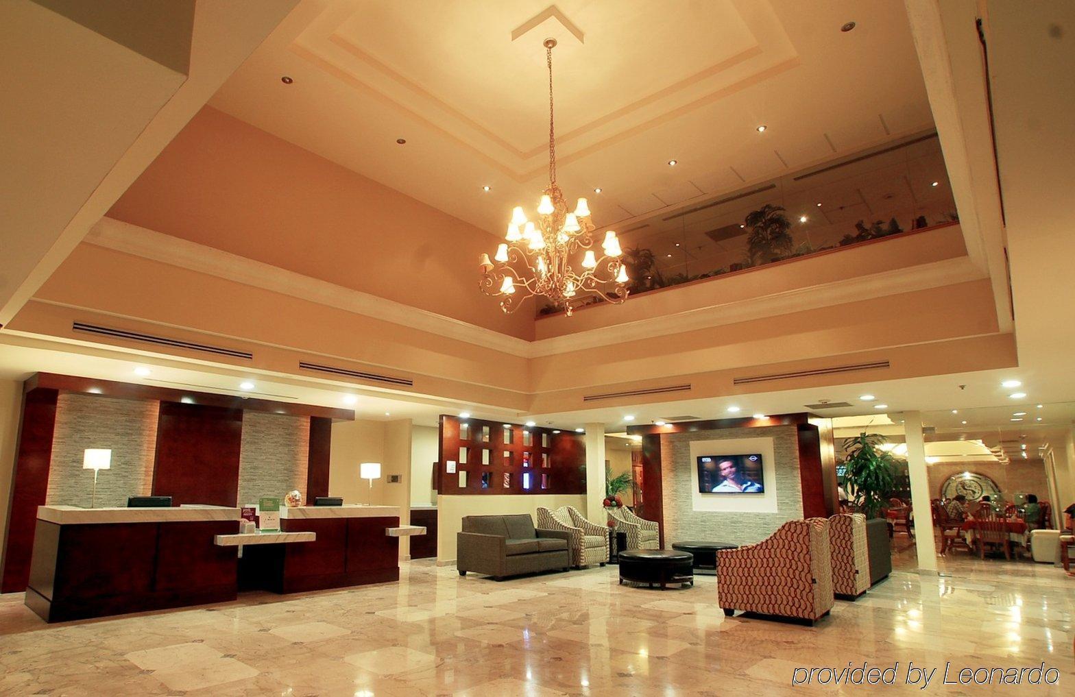 Holiday Inn Monclova By Ihg Bagian luar foto