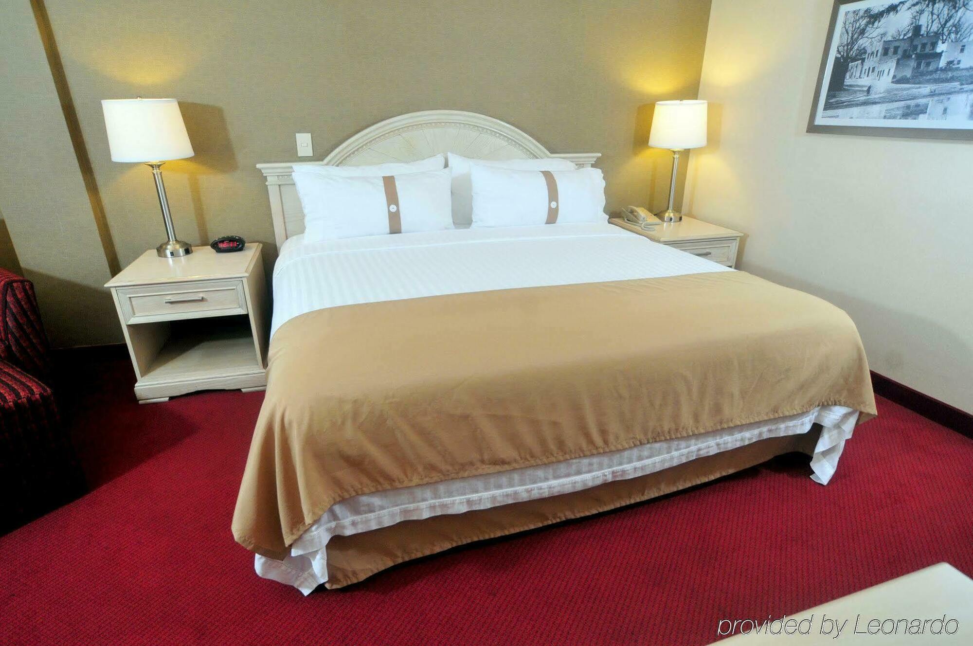 Holiday Inn Monclova By Ihg Bagian luar foto